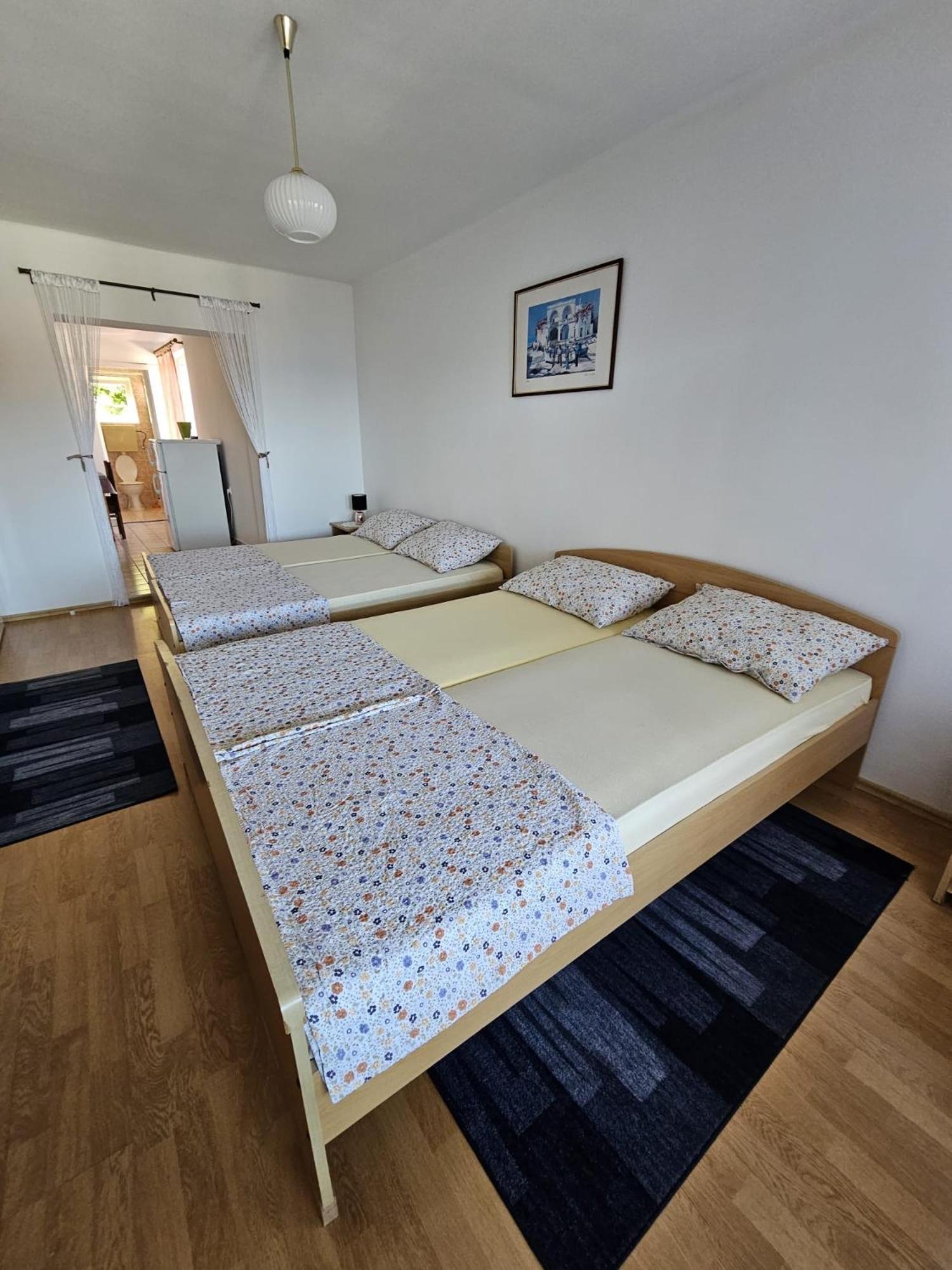 Studios Dolcek Krvavica Buitenkant foto