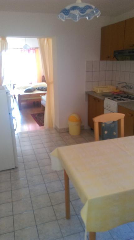Studios Dolcek Krvavica Buitenkant foto