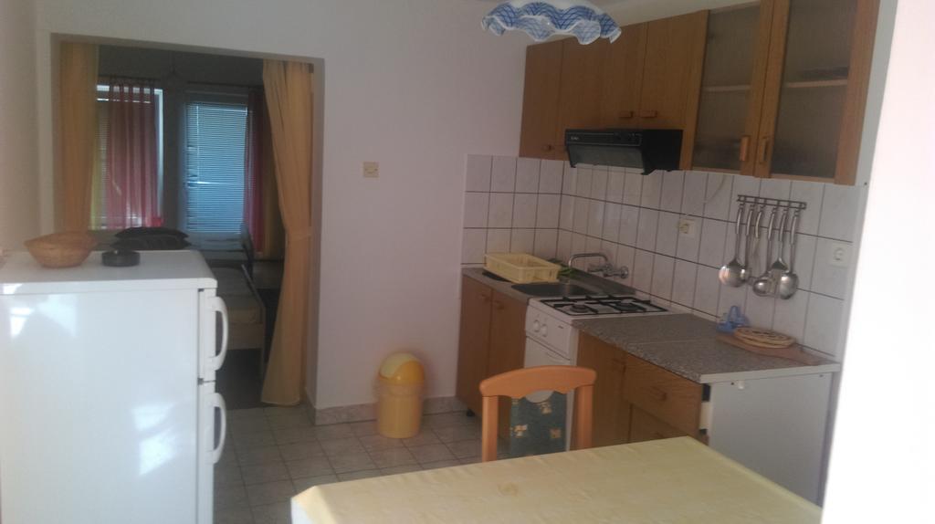 Studios Dolcek Krvavica Buitenkant foto