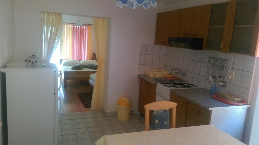 Studios Dolcek Krvavica Buitenkant foto
